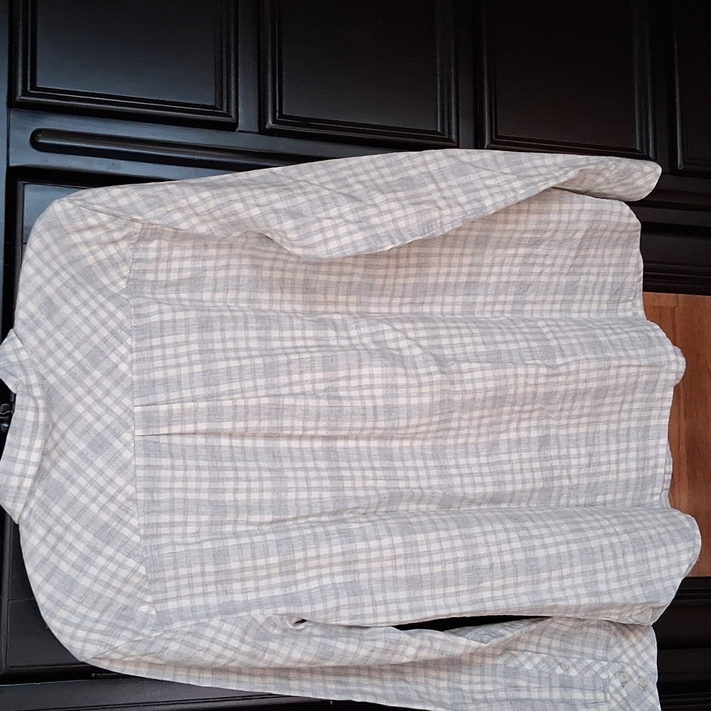 Talbots NWT Gray Plaid Shirt L PETITE - Picture 4 of 9